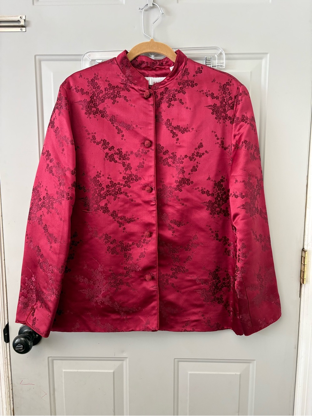 Womens Red Silk Blend Mandarin Collar Blazer with Floral Jacquard